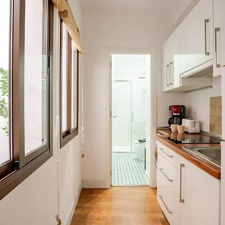 Appartamento Beautiful Ground Floor Duplex In The Heart Of Siviglia