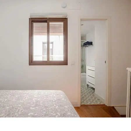 Beautiful Ground Floor Duplex In The Heart Of
